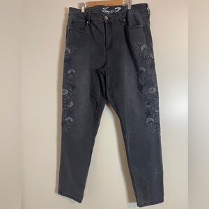 Seven7 Jeans Womens 16 Ash Black Skinny Leg Normcore Embroidered Floral Denim